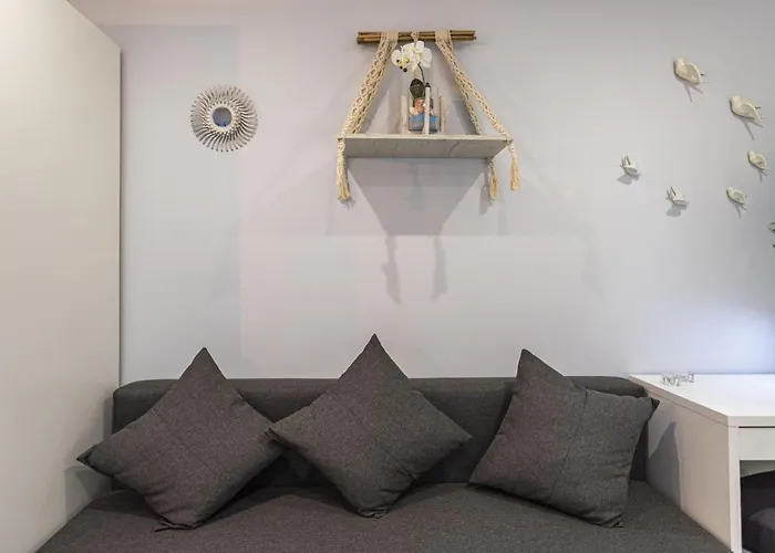 Alcharb - Modern - Center Apartament *