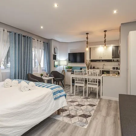 Alcharb - Modern - Center * Vilamoura