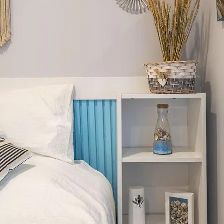 Alcharb - Modern - Center